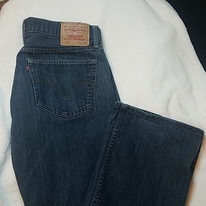 Levi's 527